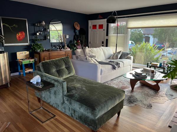 1 Bdrm in Home - Available Jan 1st 1