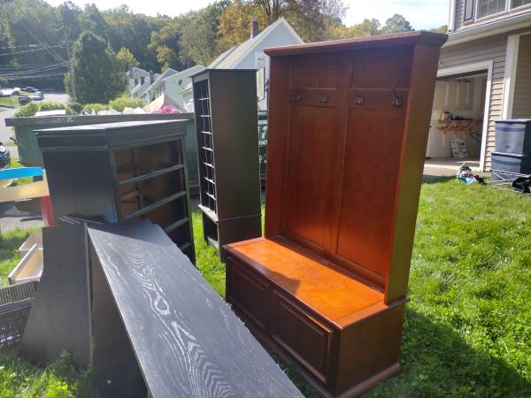 Free miscellaneous items (Bristol)64008392182787123