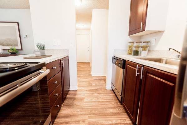 $1,699 / 2br - 776ft2 - 2/bd, Window Coverings, Carpeting (10821 108th Avenue Southwest, Lakewood, WA)63850637668355120