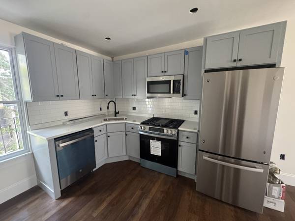 $3,400 / 2br - Hunting St 2 Bed Inman Sq Laundry (Inman Square)63690793439361121