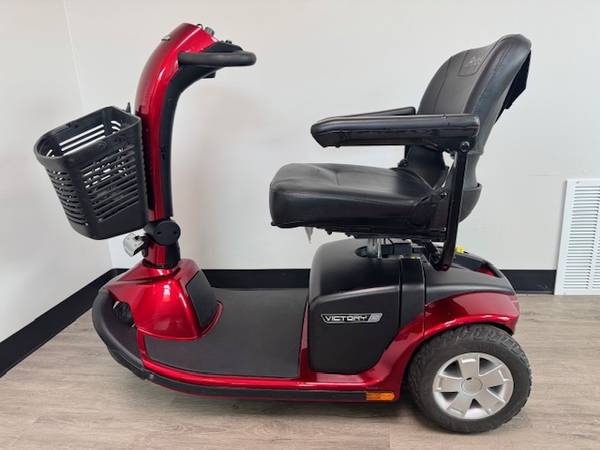 Pride Victory 10 Mobility Scooter 1