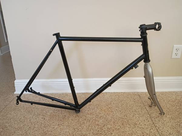 2016 BIANCHI Volpe Disc 56cm F&F 1