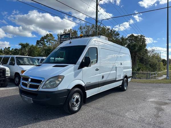 2008 DODGE SPRINTER 3500 6 CILINDROS DIÉSEL 87000 MILLAS TECHO ALTO 170WB CARGA - $24,900 (40081 US HWY 19 N TARPON SPRINGS, FL 34689)63443665822339121
