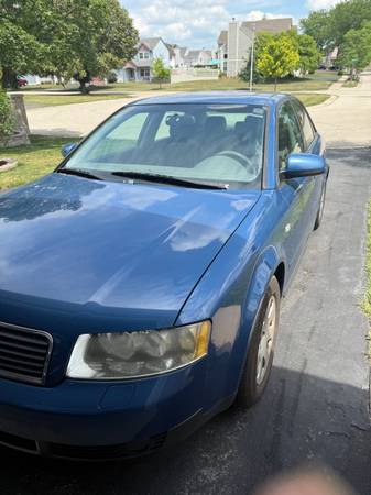 2002 Audi A4 turbo 1.8 - $3,20063618989218561121