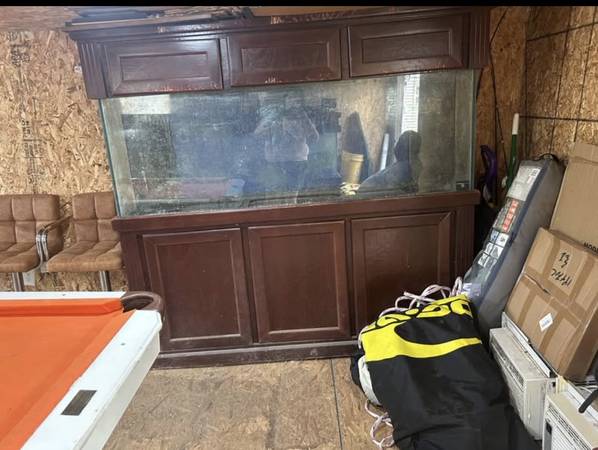 175 gallon tank 1