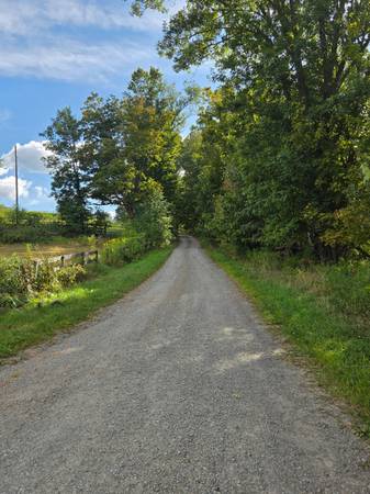 $4,000 / 2br - 2500ft2 - Equestrian Farm available for Long Term Lease (Montrose, PA)64035576116481121