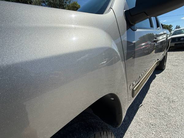2009 Chevrolet Silverado 1500 LT - 4WD - V8 de 5.3 - ¡71,000 millas! 1 dueño - $9,99563436229854979122