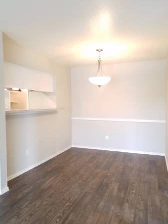 $1,099 / 1br - 🎃 Spooktacular 1 Bed/1 Bath w/ W/D connections, $99 Lea (6350 Meadowvista Dr.)64036538507522122