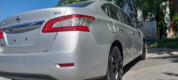 NISSAN SENTRA SL 2017 1OWNER BACKUP CAMARA GARAGE KEPT 4CYL - $2,985 (Chicago Illinois)63624833785219124