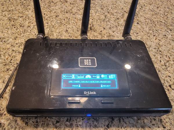 DLink DLG-4500 router 1