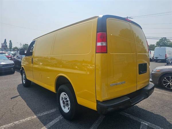 2021 GMC SAVANA CARGO VAN 2500 ¡Sin dinero inicial! Solo pague impuestos y sellos! - $17,995 (+ CARMART VA)63616439963651124