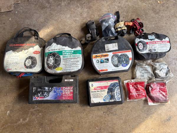 various tire chains, rubber adjusters, and cargo straps 1