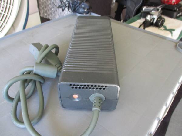 XBOX 360 POWER CORD 1