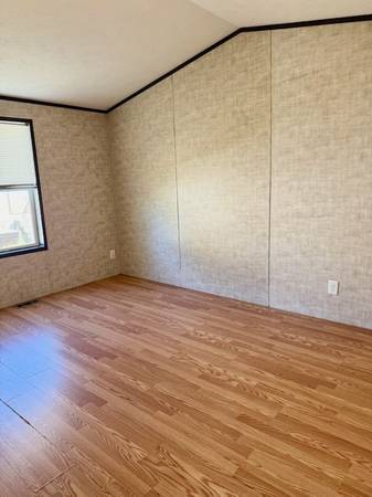 $39,900 / 2br - 2022 Commodore Mobile Home En Venta, Duncansville PA. (Duncansville, PA)63836543184387122