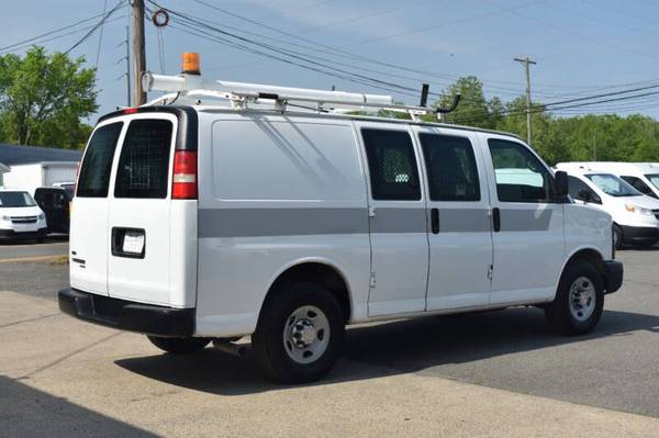 2011 Chevrolet Express 2500 Cargo Van w/ 1WT - $13,995 (MANASSAS)63618637824001123