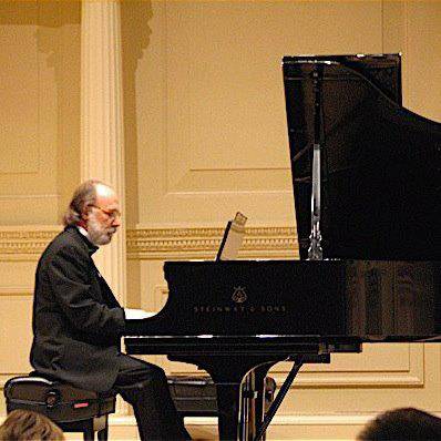Pianist seeks solo classical instrumentalist, trio or quartet 1