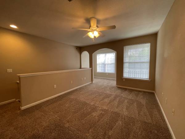 $1,799 / 3br - 1496ft2 - 3 Bedroom apt#602 Lower base price 1 month free waived A & A (Asheville)64029209384451122