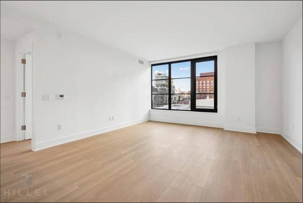 $3596.00 / 1br - SIN COMISIÓN Hermoso apartamento de lujo recién construido con luz solar en Park Slope (Gowanus)64033800833538123