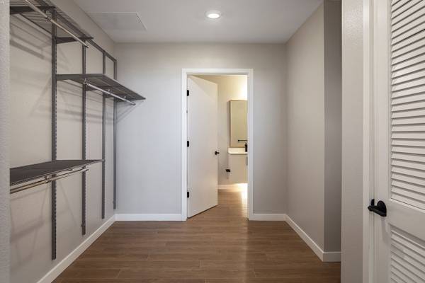 $5,063 / 2br - 1110ft2 - Double vanities. Need I say more?! We can't wait to welcome you home! (santa clara)63880133782787120