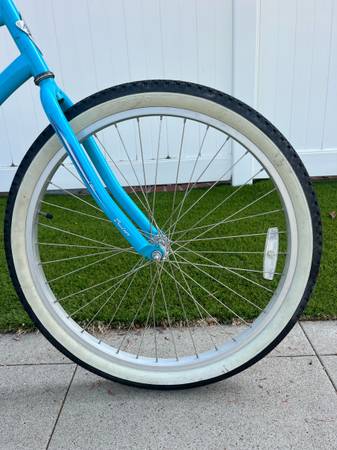 Electra Cruiser 1 Step Theu 26 pulgadas, bicicleta playera azul agua - $180 (Coronado)63436951864577123
