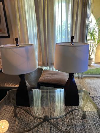2 pz Wood Table Lamp NEW 1