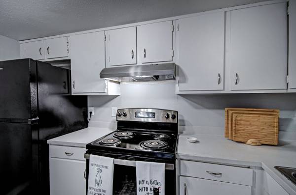 $1,300 / 2br - 1189ft2 - Blue Haven Villas (Jackson)63406768996099121