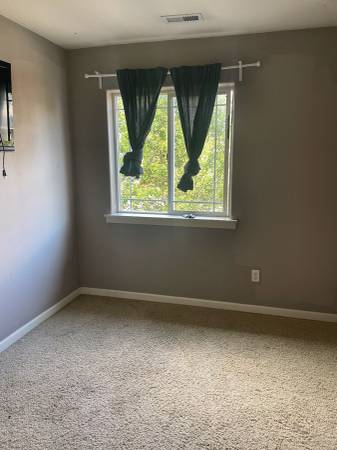 $625 / 3br - 90ft2 - Room available in cozy North Portland duplex (Kenton)63831753273089123