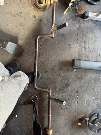 Squat bar with handles 1