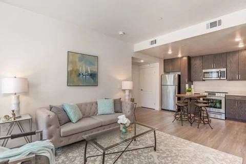$2,400 / 1br - 720ft2 - ✨ 1 Bedroom / 1 Bath – $2,400 – Modern & Pet-Friendly! (OXNARD)63800428330755122