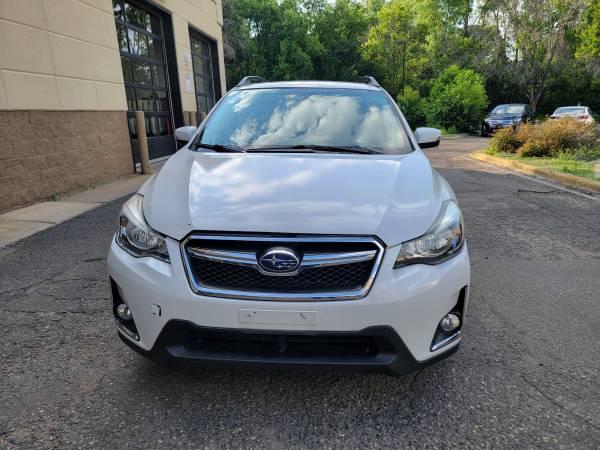 2010 SUBARU CROSSTREK LIMITED AWD**94,000 miles** - $10,995 (maplewood)63470776062081122