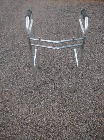 ××Nice Walker×× - $35 (Este de Mesa)63438465308929121