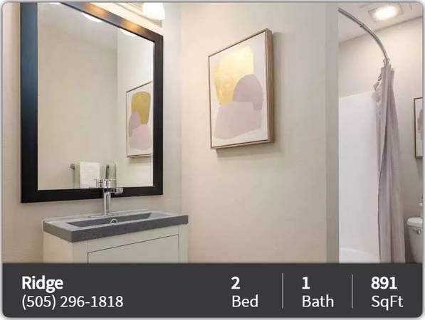Make yourself at home in comfort and style! 2 Bed / 1 Bath 891 SqFt 1