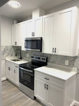 $800.00 / 1br - $800 Room for Rent (Shared Bath)63694762850307123