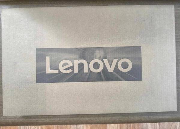 Lenovo 15.6" Touchscreen Laptop - Intel Core i7 Processor - 8GB RAM - 1
