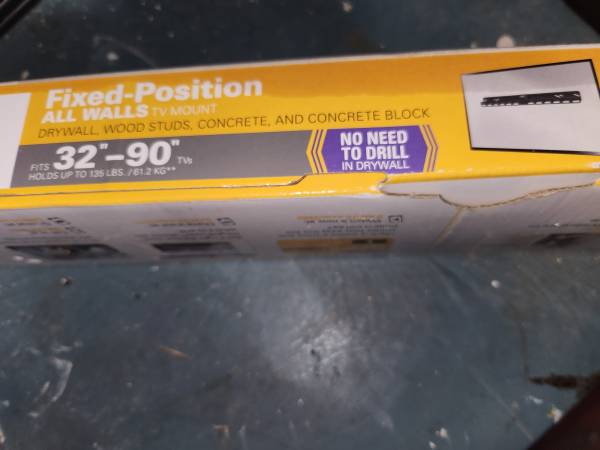 TV Wall Mount 32"-90" 1