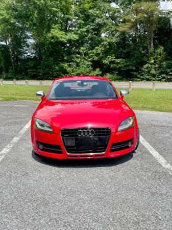 >>Audi TT 3.2 Quattro AWD V6 Coupe deportivo del 2008 con transmisión manual de 6 velocidades - $6,500 (~~ Piney Flats ~~)63470412562819121