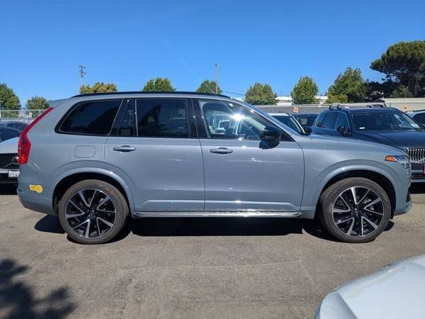 2023 Volvo XC90 Recharge Plug-In Hybrid AWD Tracción en las cuatro ruedas Certificado - $52,997 (Llame al *(669) 600-2335* para confirmar disponibilidad al instante)63469746687745123