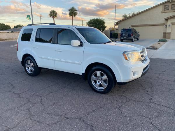 2011 HONDA PILOT 1
