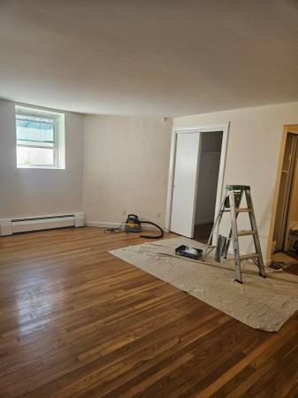 $1,650 Brighton Garden Level Studio For $1,650 AVAIL 9/15/25 (Brighton)63690755647747121