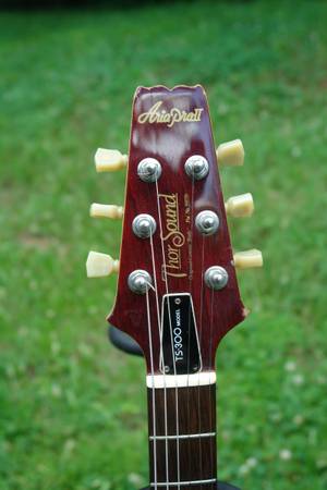 Guitarra eléctrica Vintage MIJ Aria Pro II Thor Sound - Color nogal - $289 (Athens, GA)62942255109249122