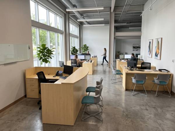 🔥 COMPLETE OFFICE BUNDLE: RECEPTION DESK, 4 L-DESKS & SEATING 1