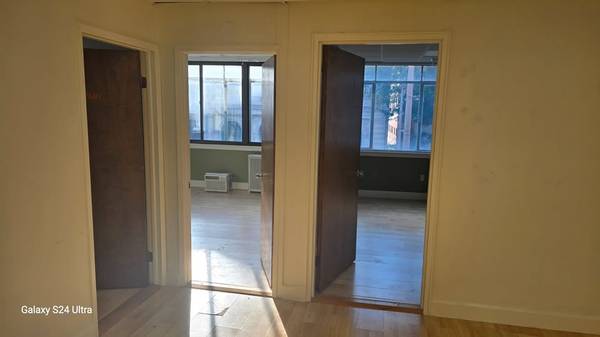 $2,000 / 900ft2 - 🏢 Commercial Space for Rent – 53 Market St, Poughkeepsie, NY 12601 (Poughkeepsie)64147862573442122