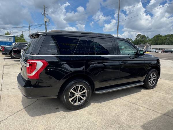 2018 Ford Expedition XLT *** EN EXCELENTE ESTADO *** - $20,900 (6909 Blanding Blvd Jacksonville)63470254492035124