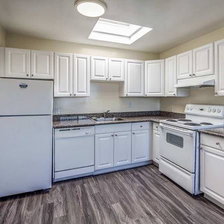$2,582 / 1br - 778ft2 - 1bd 1ba, Dishwasher, Private Balcony (daly city)63824141481731120