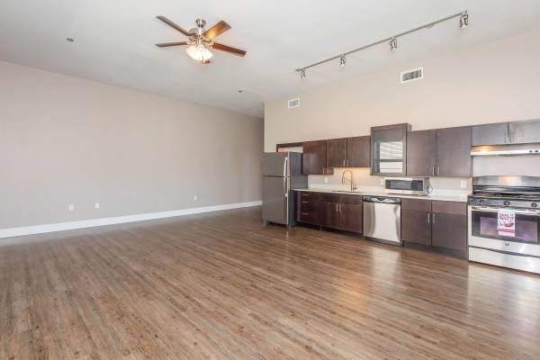in Springfield MO, Rooftop Terrace, 2BD 2BA 1