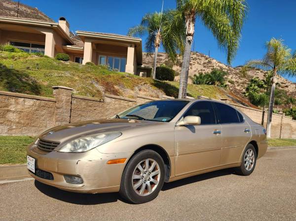 
LEXUS ES330 *** Super Clean ☆ Smogged • 2027 Reg 1