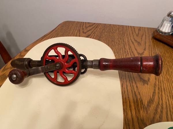 Handheld drill 1