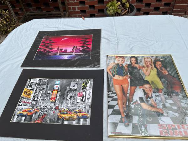 Yard sale photo