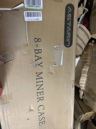 In box. Astarin 8-bay Stackable 8 GPU  Mining Case Rig. Mounting editi - $60 (Lansing)63471091546499122