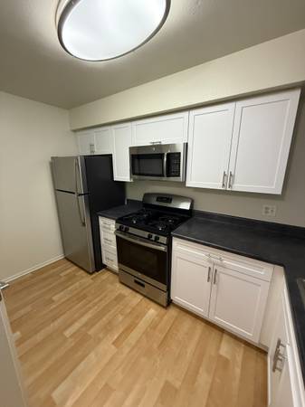 Valencia 1 bed/bath with $99 Dep & 1/2 off November AVAILABLE NOW 1